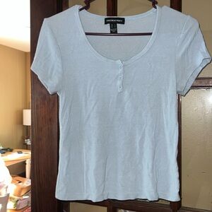 Large light blue shirt (form fitting)